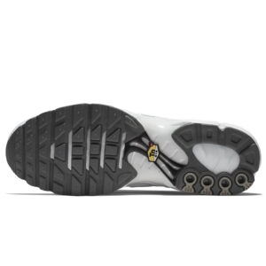 scarpe nike uomo tn air max plus bianco white 604133 139 white black cool grey sneakers estive scarpe tela
