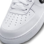 Nike Air Force 1 07 Low Cut Out Bianche Nero Uomo DR0143 101 Scarpe ginnastica basket ragazzi AXJN AlexanderJohn.it