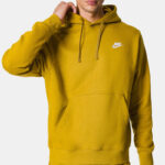 Nike Tuta Completa Cappuccio Felpata Giallo Ocra Uomo Sportwear Club BV2654-716 BV2679-716 autunno inverno cotone felpato AXJN Alexanderjohn.it