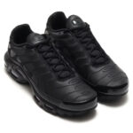Nike Tn Air Max Plus Leather Triple Black Nero Uomo AJ2029 001 scarpe uomo mens pelle nero alexander john shoes AXJN Alexanderjohn.it