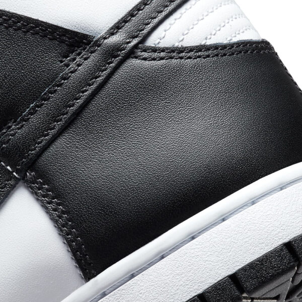 scarpe_nike_dunk_high_retro_panda_nero_bianco_black_white_DD1399_105_4 Nike Dunk High Retro Nero Bianco Panda Uomo DD1399 105 Scarpe alte stivaletto hi alexander john shoes AXJN Alexanderjohn.it
