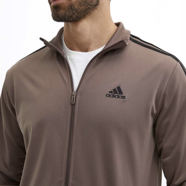 adidas_tuta_completa_uomo_3_stripes_essentials_acetata_marrone_JD9862_6 Adidas Tuta Completa Uomo 3 Stripes Essentials Acetata Marrone JD9862 alexanderjohn.it shoes tracksuits AXJN Alexander John
