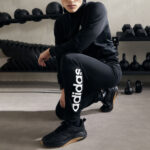 Adidas Tuta Completa Basic Linear Logo Nero Uomo IC6775 | AXJN Alexanderjohn.it