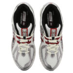 Scarpe Uomo del brand New Balance 1906R Argento Bordo M1906REA, scopri tutti i prodotti Autentici su  Alexanderjohn.it