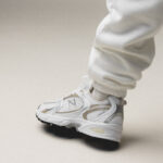 Scarpe Unisex del brand New Balance 530 Bianco Gold Unisex MR530RD , scopri tutti i prodotti Autentici su  Alexanderjohn.it