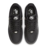 Scarpe Uomo del brand Nike Air Force 1 07 LX Nero Triple Black HQ1180 001 , scopri tutti i prodotti autentici su Alexanderjohn.it