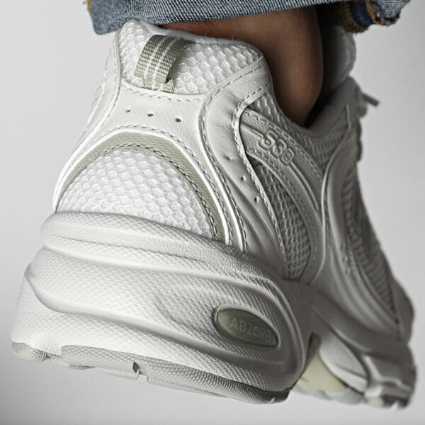 New Balance 530 Bianco olive U530CSC New Balance 530 Bianco olive U530CSC scarpe basse sportive tela donna