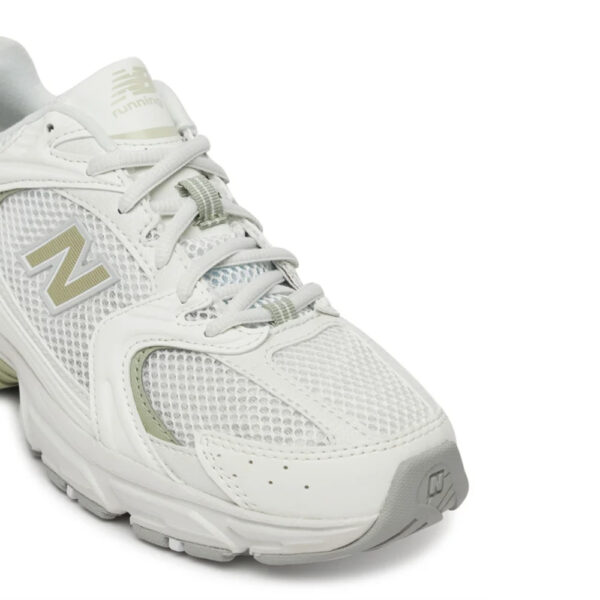 New Balance 530 Bianco olive U530CSC New Balance 530 Bianco olive U530CSC scarpe basse sportive tela donna