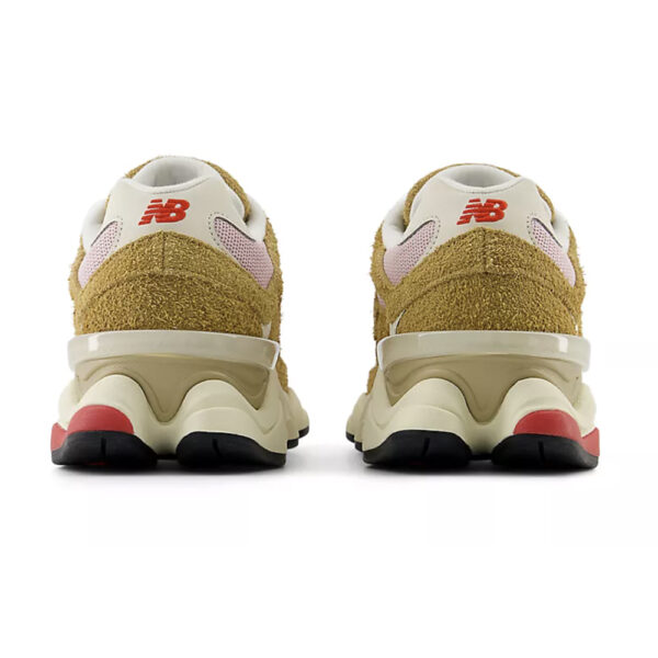 New Balance 9060 Beige Rosa Donna U9060GEA New Balance 9060 Beige Rosa Donna U9060GEA scarpe scamosciate pink