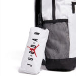 Jordan Air School Bianco Nero Zaino 22 lt 9B0503 001 scuola media bambini astuccio