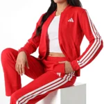 Adidas 3 Stripes Essentials Tuta Completa Rosso Donna JD2684 acetato palestra ginnastica pilates