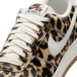 Nike Air Force 1 07 Brown Leopard Donna IB7695 200 scarpe scuola casual