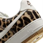 Nike Air Force 1 07 Brown Leopard Donna IB7695 200 scarpe scuola casual