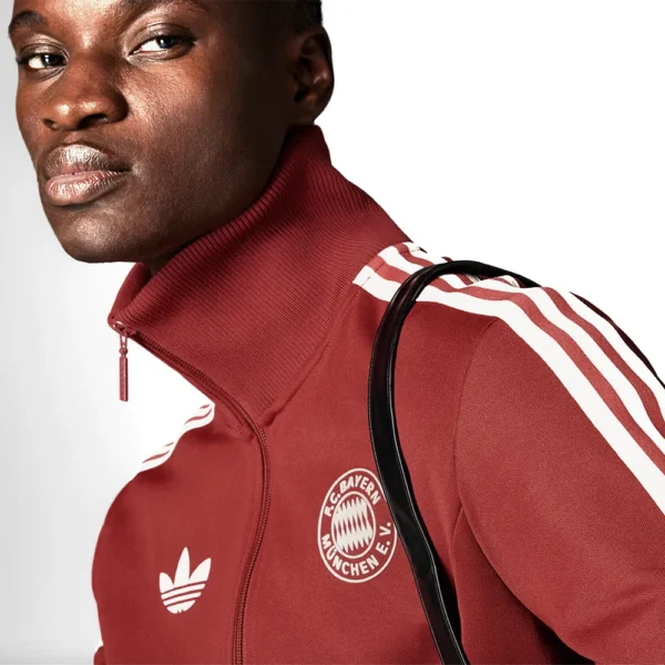 Adidas Bayern Monaco Tuta Completa Rosso Uomo IY0047/IY0048 squadra calcio acetato