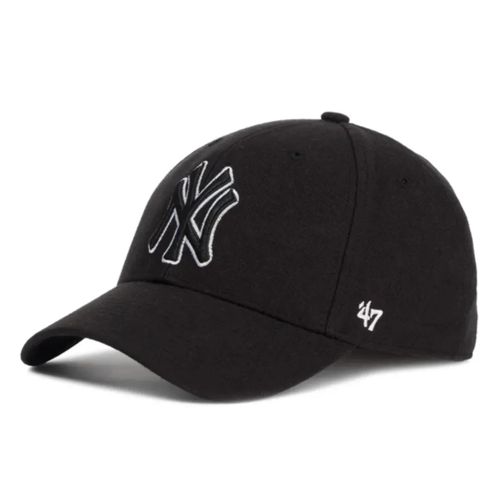 47 cappellino New York Yankees B-MVPSP17WBP-BKC nero bianco - 1 47 Brand Cappellino MVP New York Yankees Nero Bianco B-MVPSP17WBP-BKC